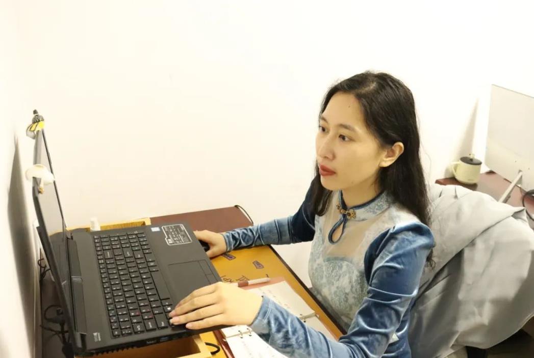 华体会全站官网登录入口（中国）有限公司“她”力量|迎难而进的女工程师